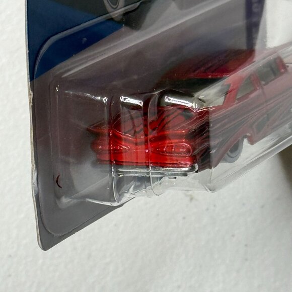 Hot Wheels ’59 Chevy Impala Layin’ Low Red 2/5 Mainline NOC - Picture 5 of 6